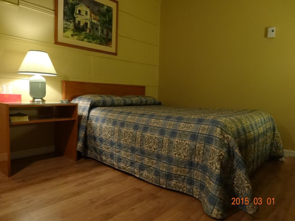 Motel Lyse Римуски Екстериор снимка
